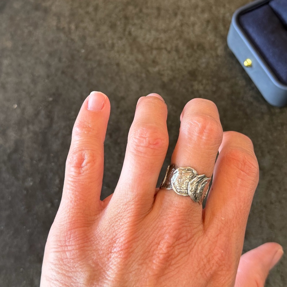 SILPADA STERLING SILVER Textured Ring Size 6 - Picture 2 of 4